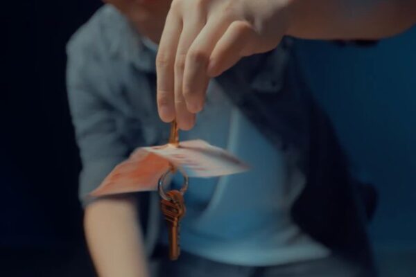 Quantum Key by Calvin Liew and Hanson Chien (English Subtitle)