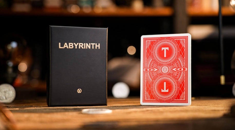 Labyrinth by Dave Loosley and TCC Magic.